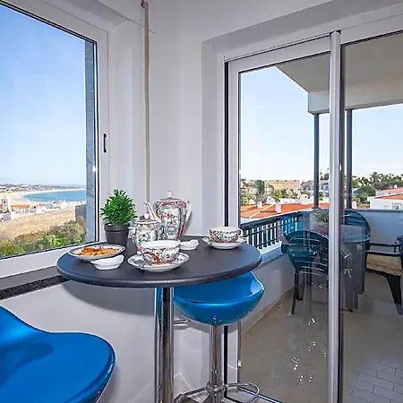 B17 - The Stunning Seaview Hotel 3*